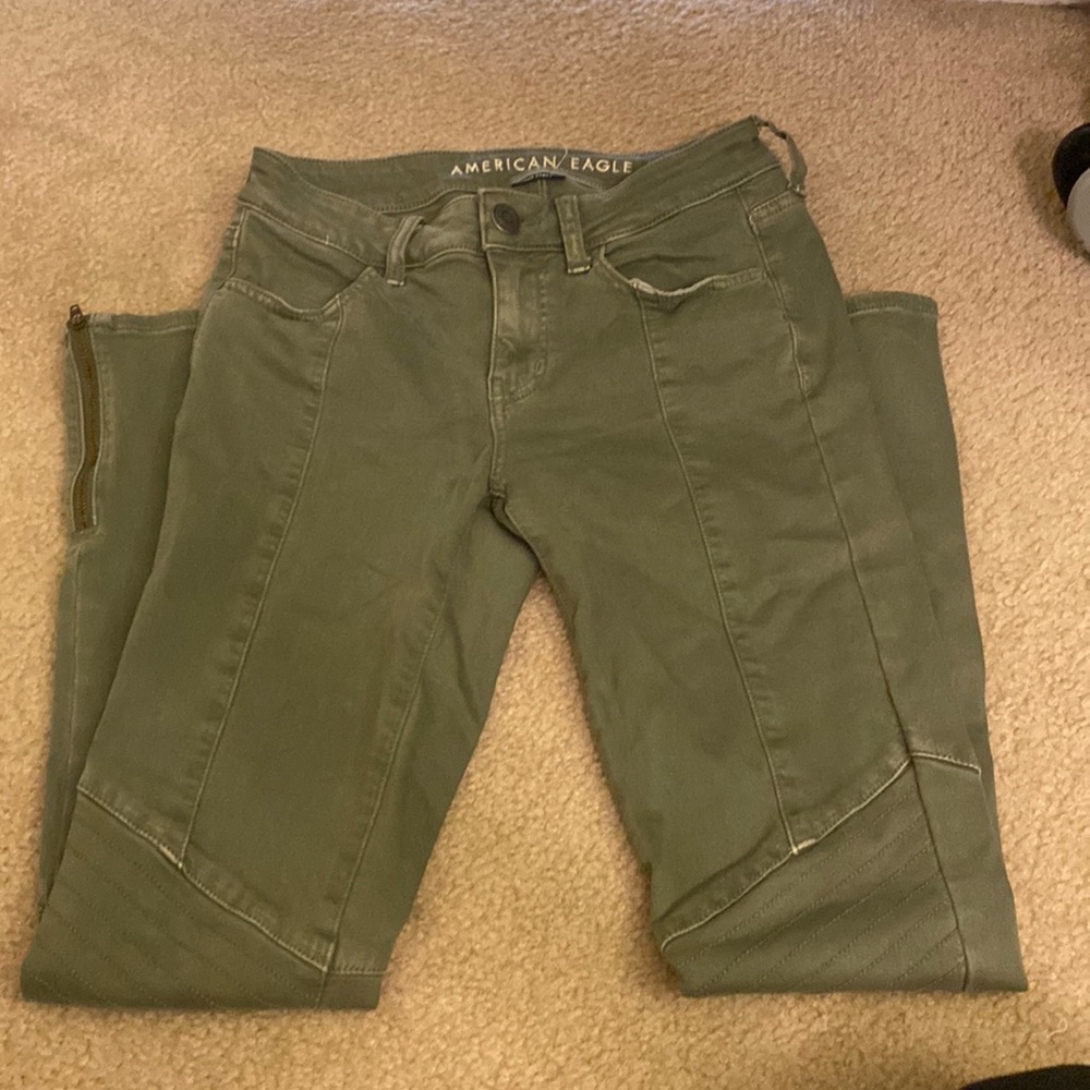 Army green American eagle jenas